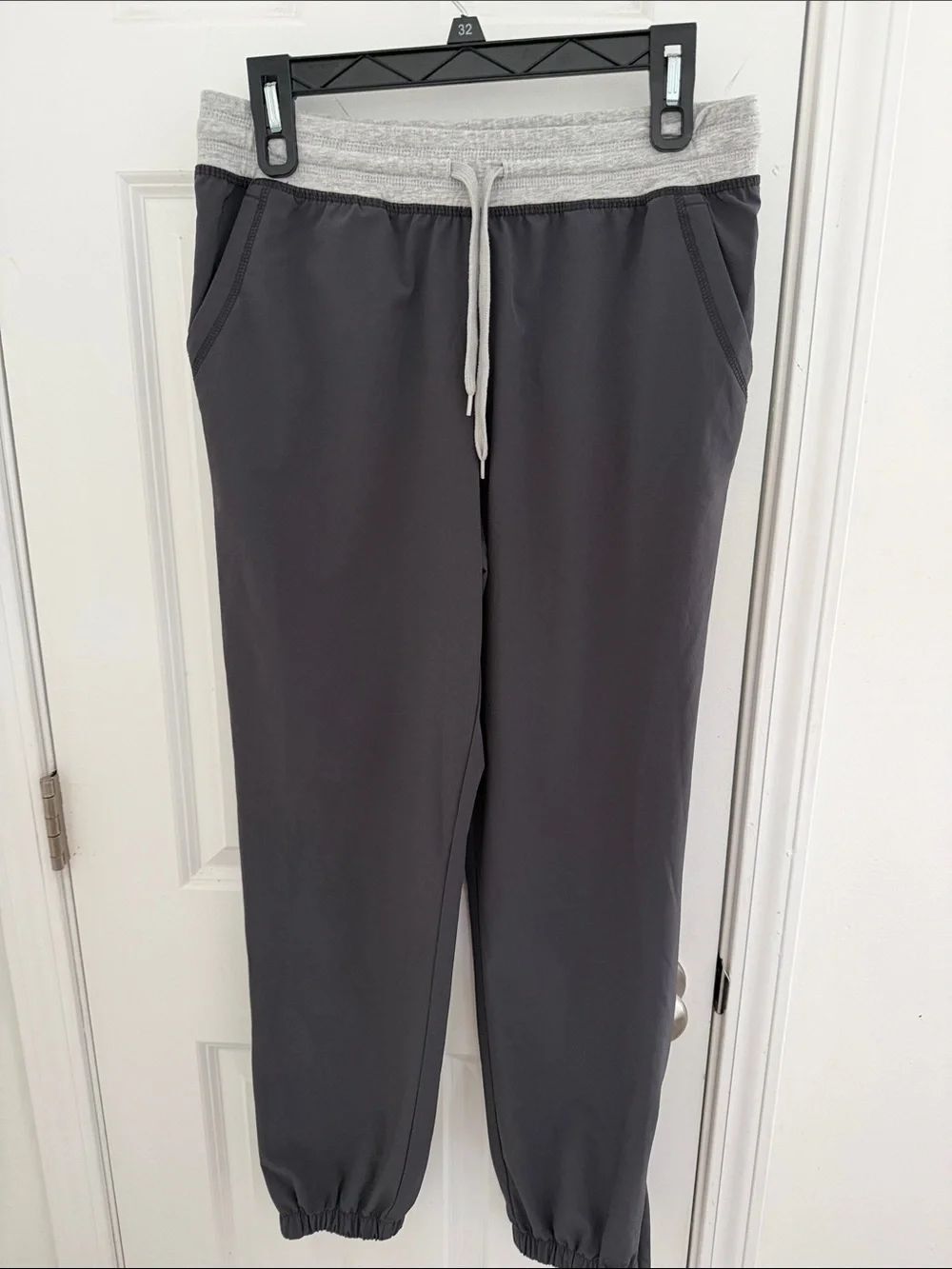 Champion Men's Dark Gray Jogger Pants with Light Gray Waistband Size Medium